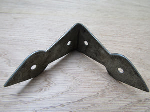 Pack Of 2 Arrow Head Corner Brace Antique Iron Small.