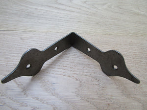 Pack Of 2 Spear Head Corner Brace Antique Iron.