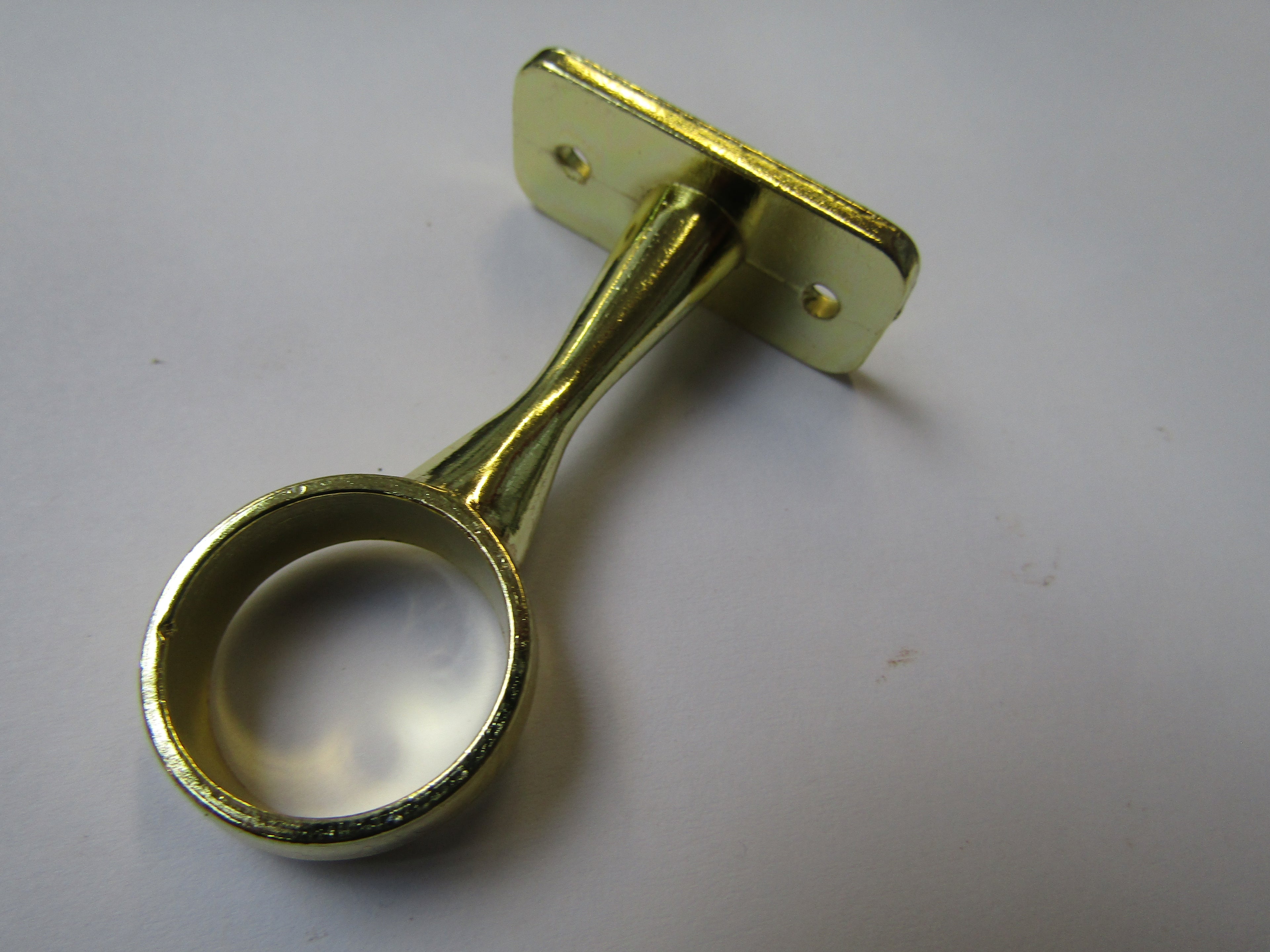 Brass Retro Wardrobe Fittings Centre Bracket 19mm.