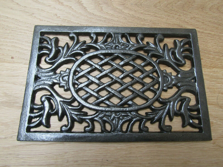 9inch x 6inch Westminister Flat Grille Cover Antique Iron.